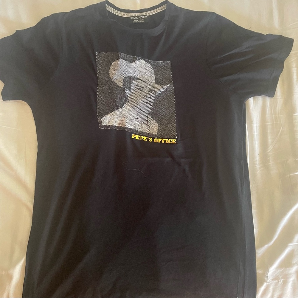UNIQUE PEPES OFFICE SHIRT